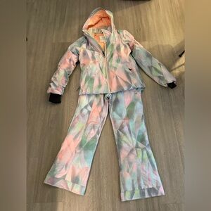 Obermeyer Teen Girls' Rylee Print Insulated Ski Jacket and Brooke Print Pants